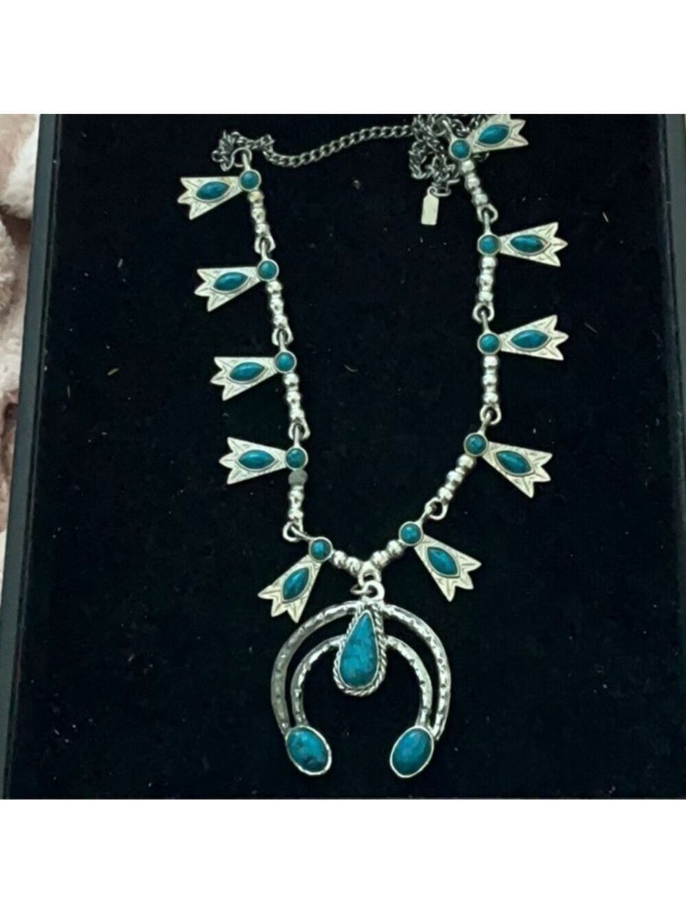 Turquoise Blossom Navajo Necklace Vintage - Picture 2 of 3